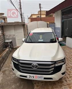 تويوتا لاندكروزر